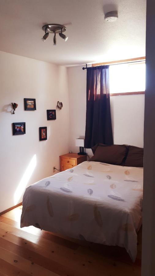 Wettstone Guest Ranch Bed & Breakfast Bridge Lake Dış mekan fotoğraf